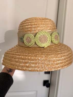 Dover Kidz Cute Rafia Straw Sun Hat Green Floral Accent Band Size MA
